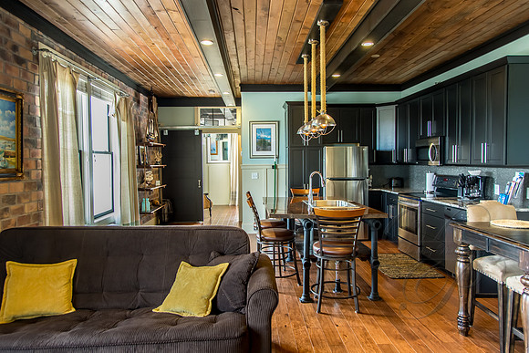 DEM_1093-HDR