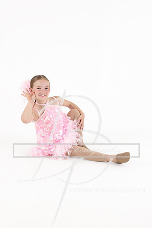 2D8A7477